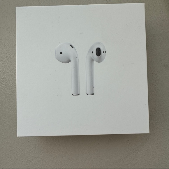 Apple AirPods 2nd Gen - excellent - Picture 5 of 6